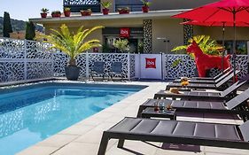 IBIS Cannes Mouans Sartoux parking gratuit