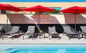 IBIS Cannes Mouans Sartoux parking gratuit